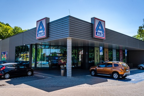 ALDI wprowadza usługę cashback – gotówka dostępna przy kasie